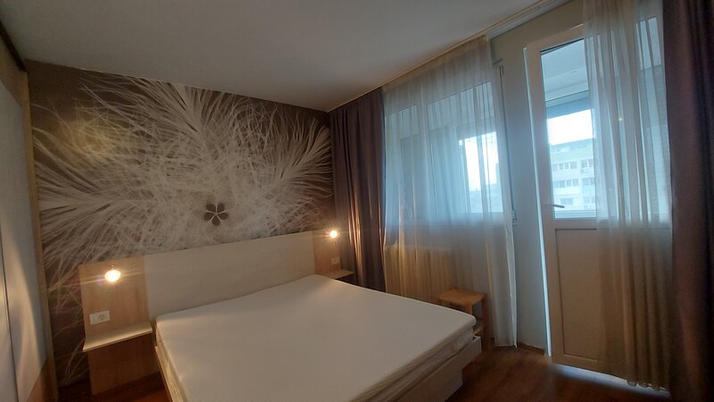 Tineretului, Cantemir, 2 camere decomandate,